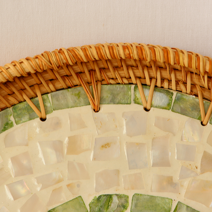 Dekoratif Objeler Rattan Çerçeveli 30 cm. El Yapımı Sedefli Mozaik